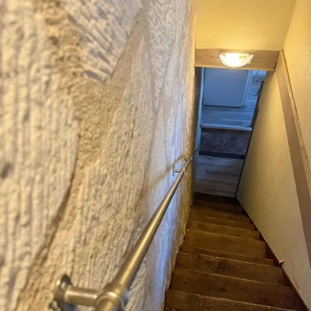 Cozy Townhouse Bagneux 펜션